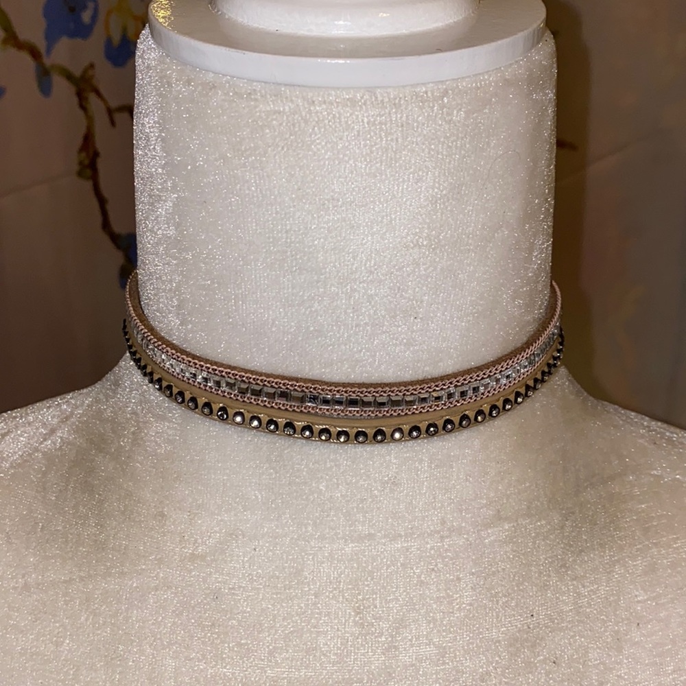 🦋BOGO Suede & Rhinestone Choker🦋